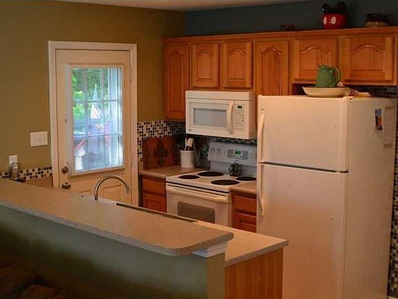 4th image of 508 Magnolia Ave