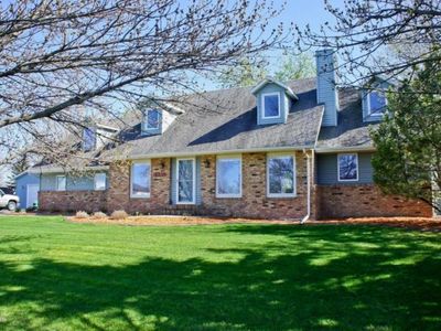 4515 35th Ave N, Reiles Acres, ND, 58102
