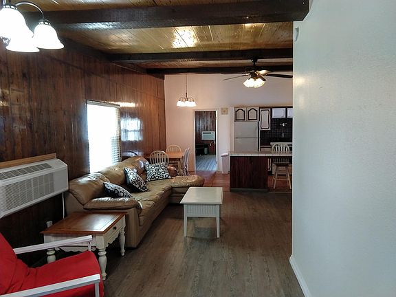 3rd image of 31817 Waterhole Dr