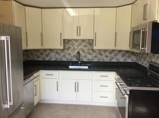 475 Pierce Rd, Menlo Park, CA 94025