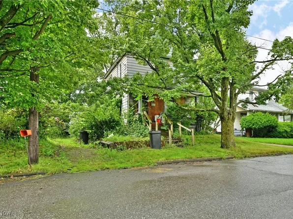 1949 Concord Ave, Youngstown, OH 44509