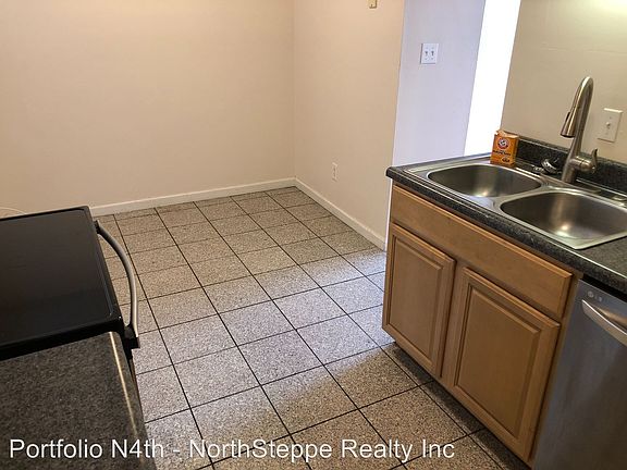 5th image of 1702-1712 E 4th Ave #2878190