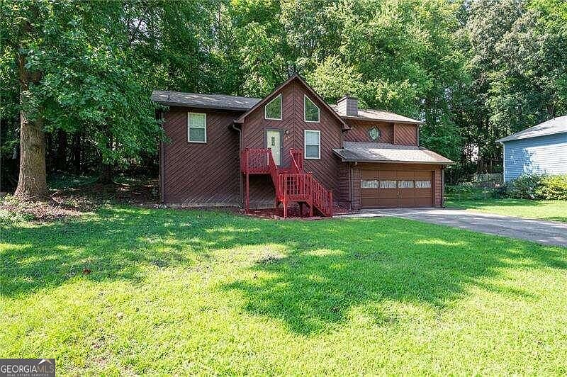 1st image of 2461 Deerfield Dr NW