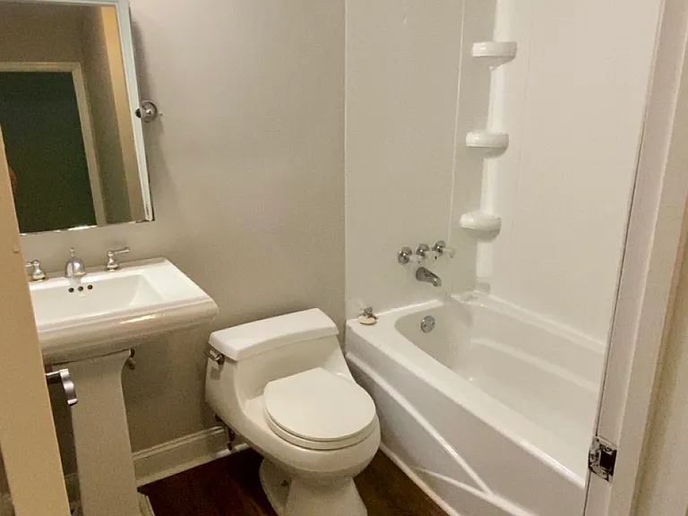 3029 Dartmouth Dr — Photo 4