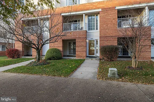 156 Christina Landing Dr Photo 1