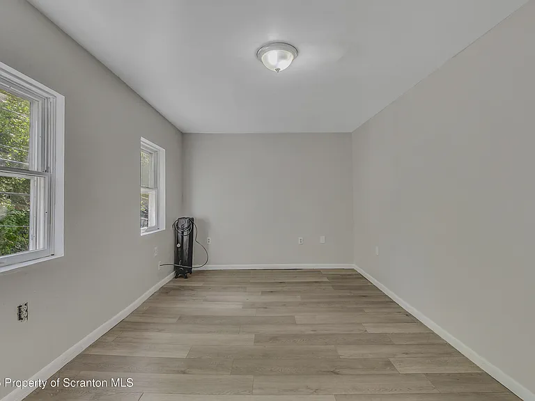 514 Stipp Ct — Photo 14