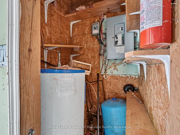 5th image of 1341 Golden Beach Rd