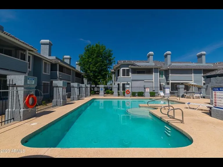2910 W Marconi Ave #123 — Photo 21
