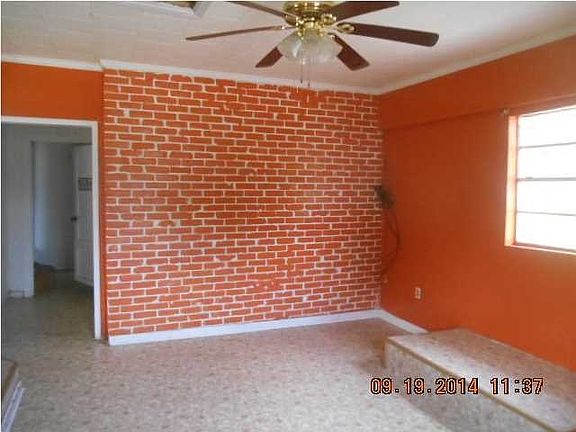 3rd image of 508 Vera Ln