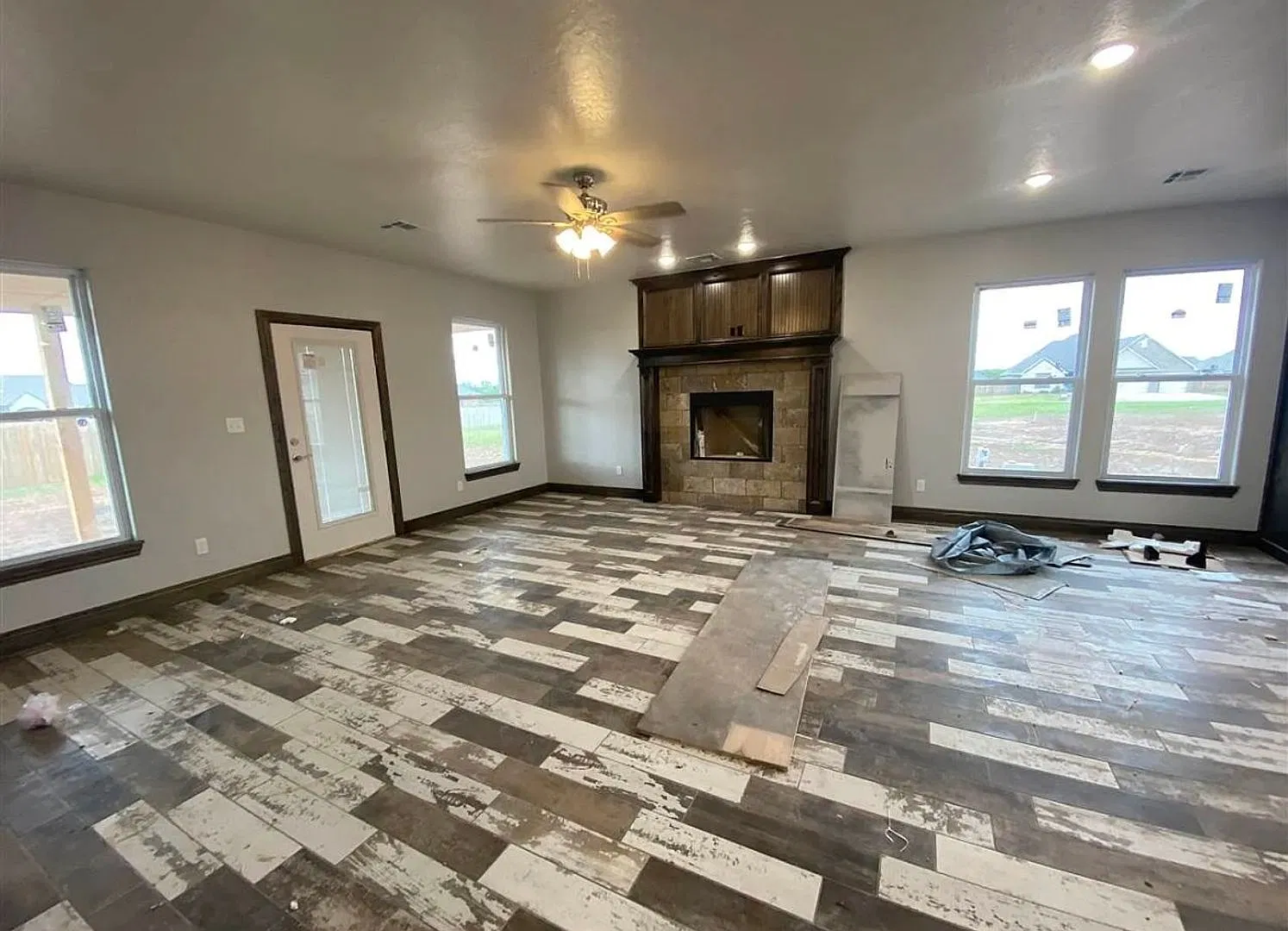 12225 Northeast Caribou Court — Photo 2