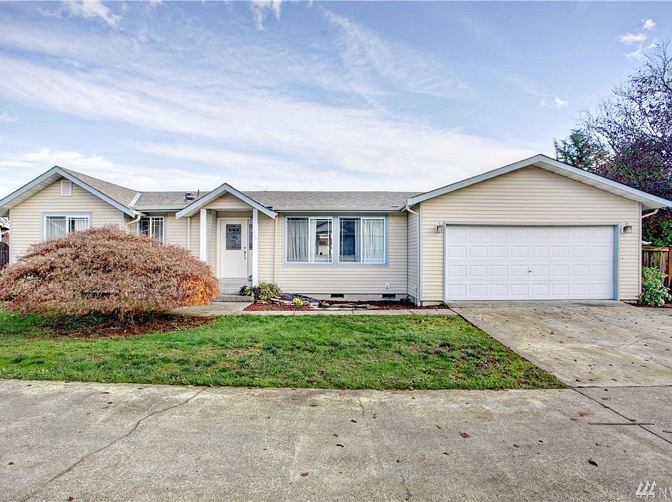1st image of 217 4th Ave N