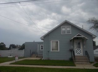 2811 64th St, Kenosha, WI 53143