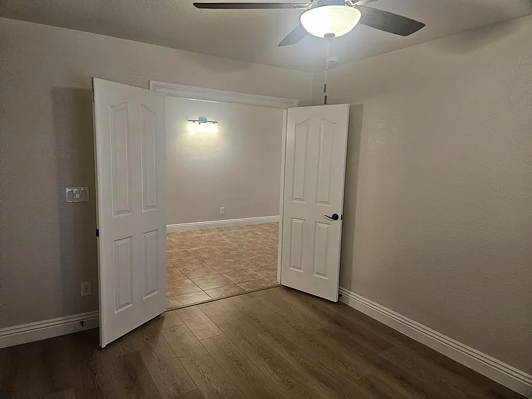 8338 Browns Mountain Ct — Photo 7