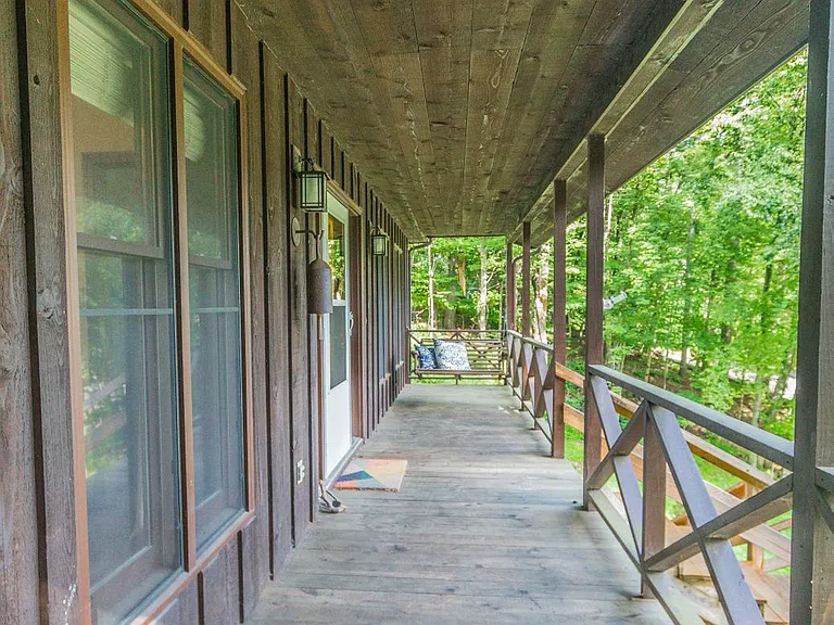 183 Rhododendron Ln — Photo 8