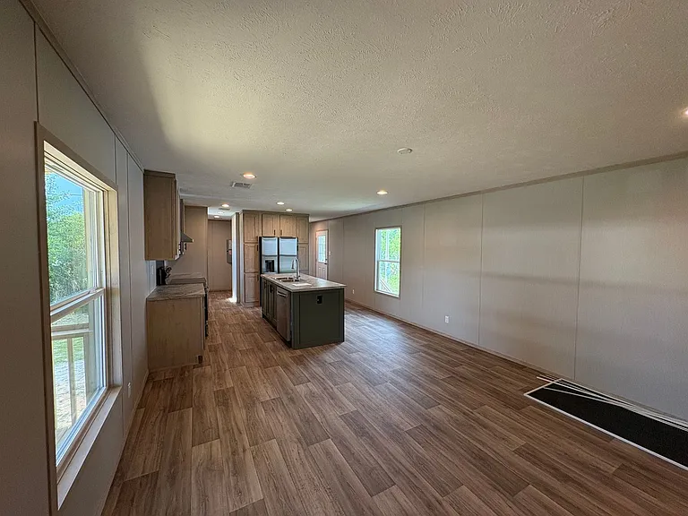 1128 S Gay Ave — Photo 45