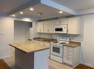 177 Saint George St #503, Toronto, ON M5R2M5