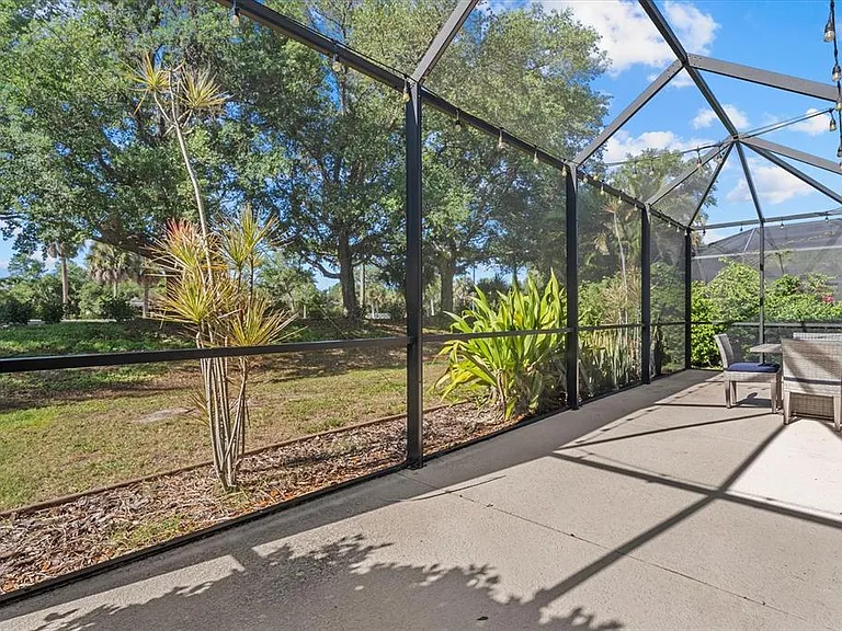11711 Breadfruit Ln — Photo 36