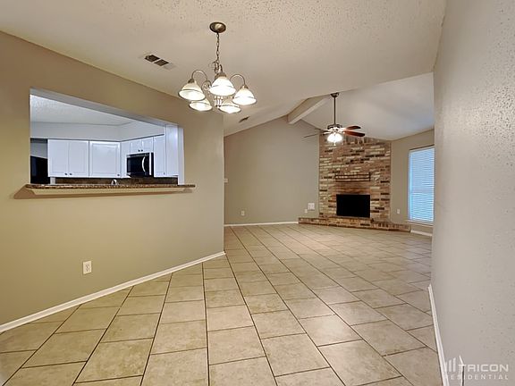 4th image of 19442 Cypress Flower Dr
