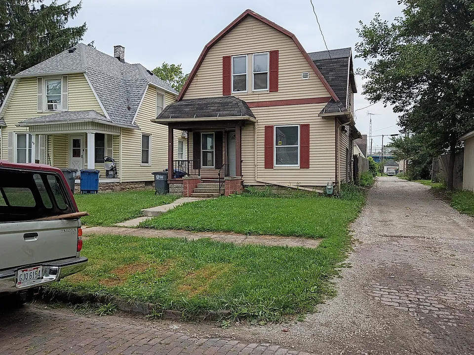 51 Neise Ave