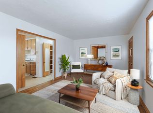 940 S 48th St, Lincoln, NE 68510