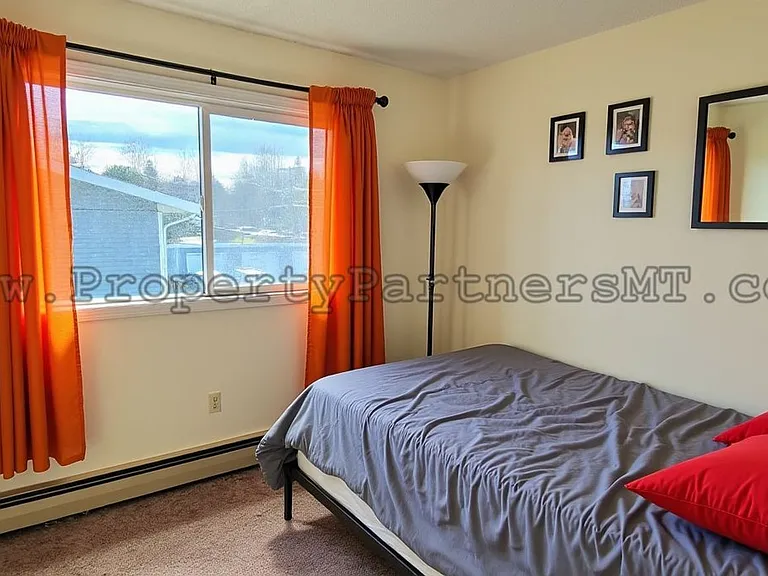 413 S 20th Ave — Photo 32