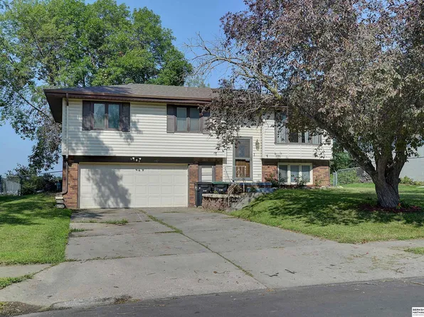 6218 S 153rd St, Omaha, NE 68137