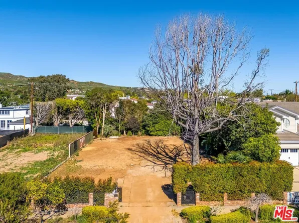 16043 Temecula St, Pacific Palisades, CA 90272