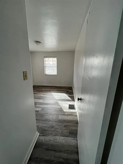 250 Basswood Avenue 45405 - 4 — Photo 4