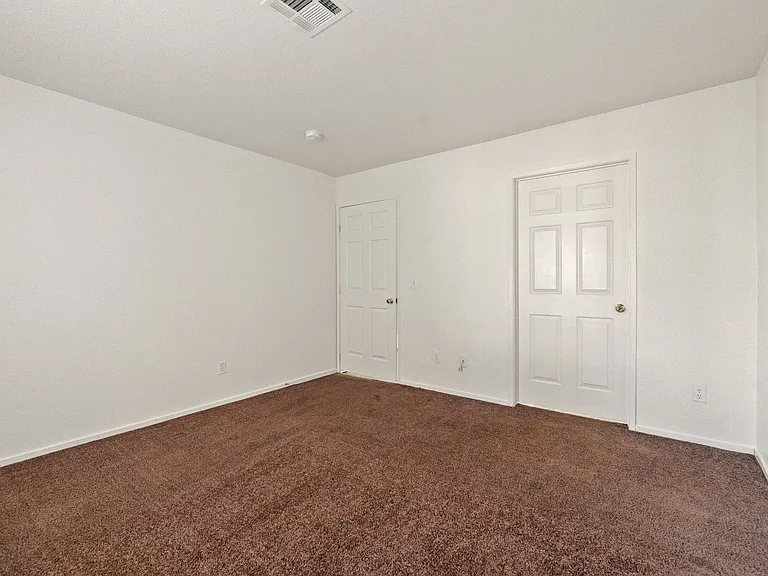 2200 Benmore St #101 — Photo 13