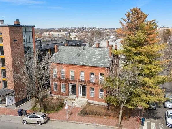 343 Harvard St, Cambridge, MA 02138