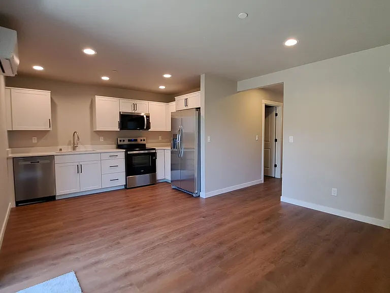 3113 E Camellia Way — Photo 14
