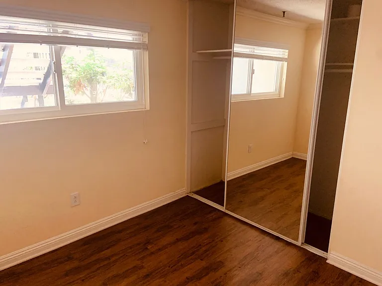 1120 Pacific Beach Dr — Photo 6