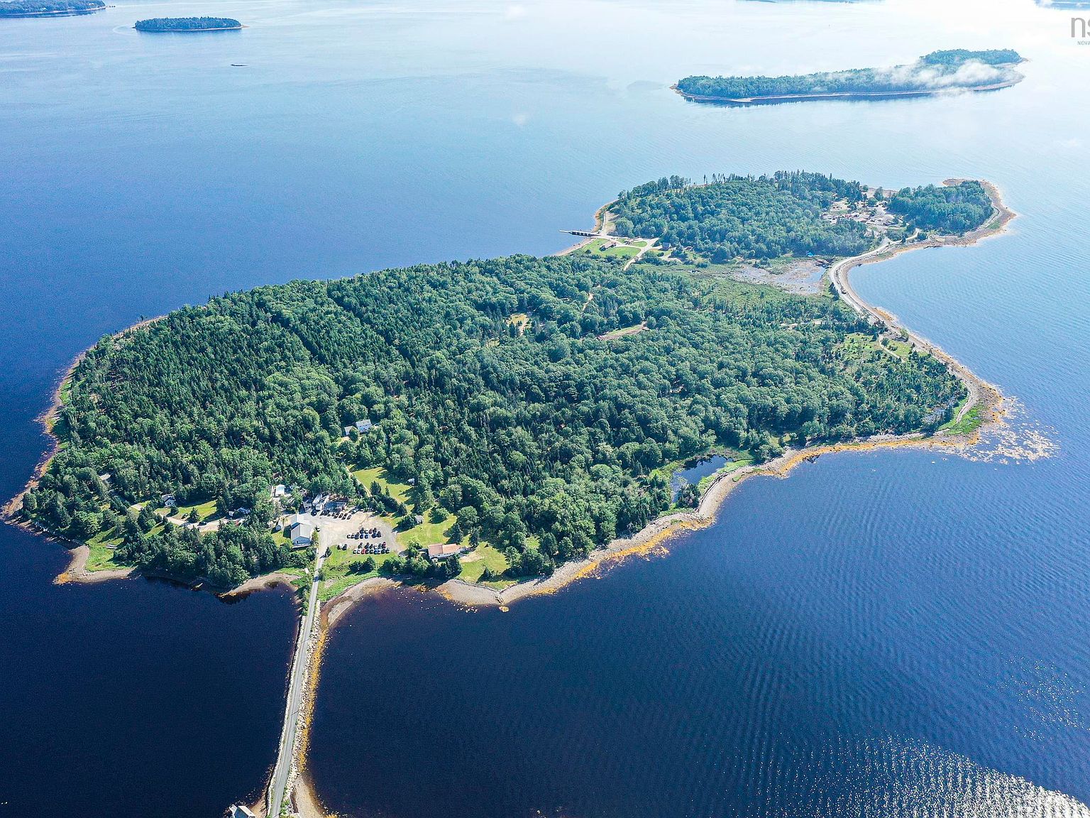 4 Oak Island Dr, Chester, NS B0J 2E0 Zillow