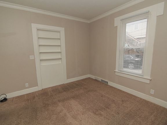 5th image of 4626 12th St #1