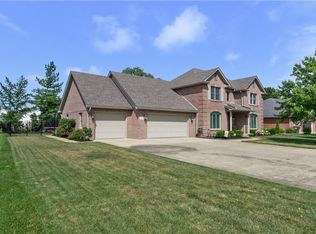 2011 Brent Blvd, Seymour, IN 47274
