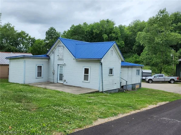111 N Elm St, Scio, OH 43988