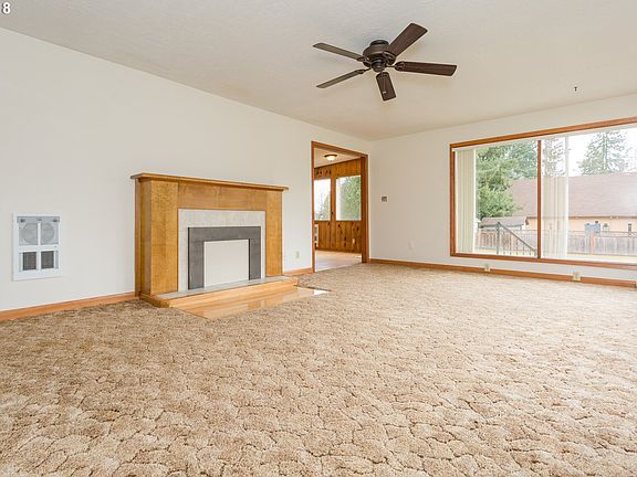 5th image of 7014 NE 137th St