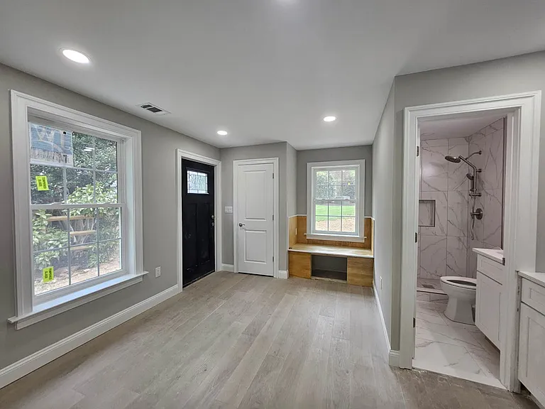 9810 Fosbak Dr — Photo 11
