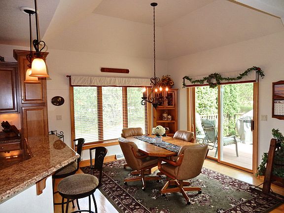 5th image of N12W29023 Creekside Ct
