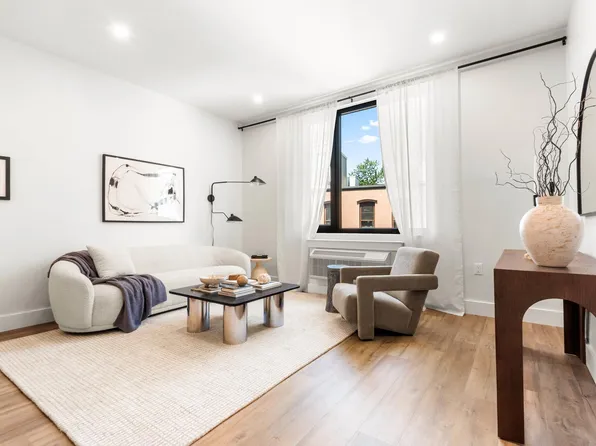 500 Communipaw Avenue image 1 of 16