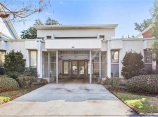 4035 Vincennes Pl, New Orleans, LA 70125