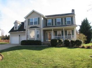 333 Northridge Dr, Hurricane, WV 25526