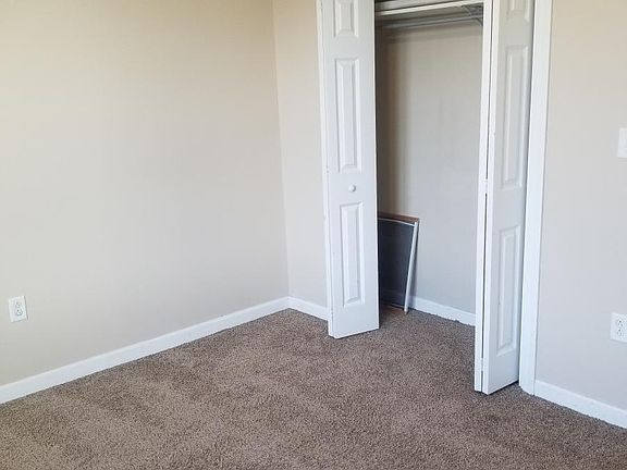 3rd image of 212 Giffin Ave #2