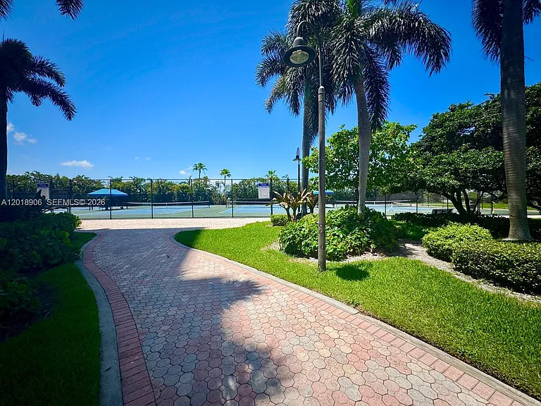 600 Three Islands Blvd #920 — Photo 10
