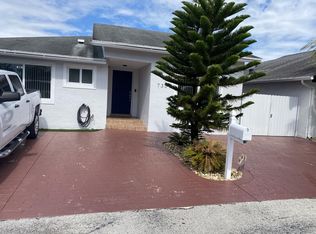 735 SW 99 Court Cir, Miami, FL 33174