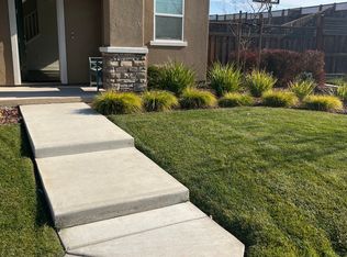 18044 Reunion Ct, Lathrop, CA 95330