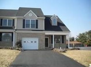 7 Villa View Dr, Staunton, VA 24401