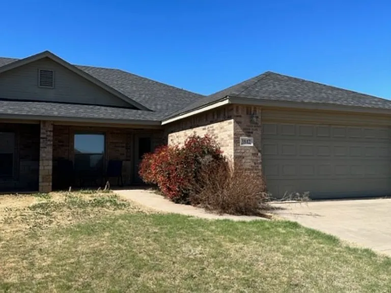 3842 Carrera Ln — Photo 1