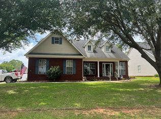 201 Princeton Dr, Dothan, AL 36301