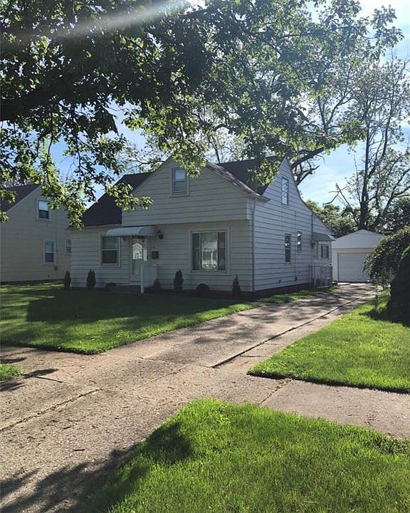 1st image of 4382 W 191st St